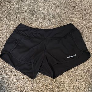 Patagonia Women's Black Shorts Size Small Like New